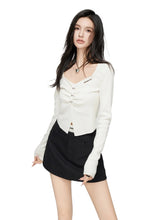 Black & White Wide Neckline Sweater - CHINASQUAD