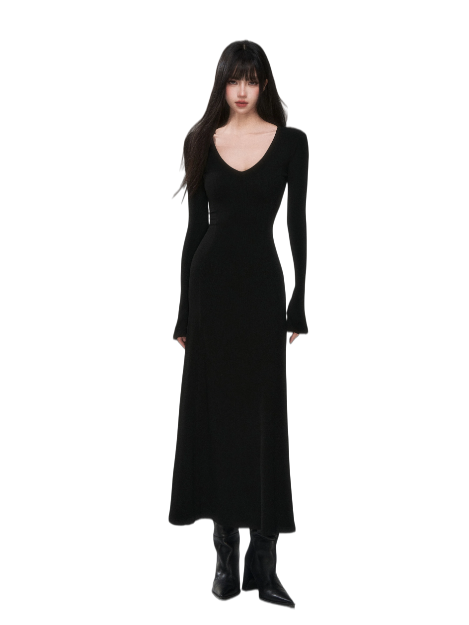 V-Neck Waist-Defining Knit Maxi Dress