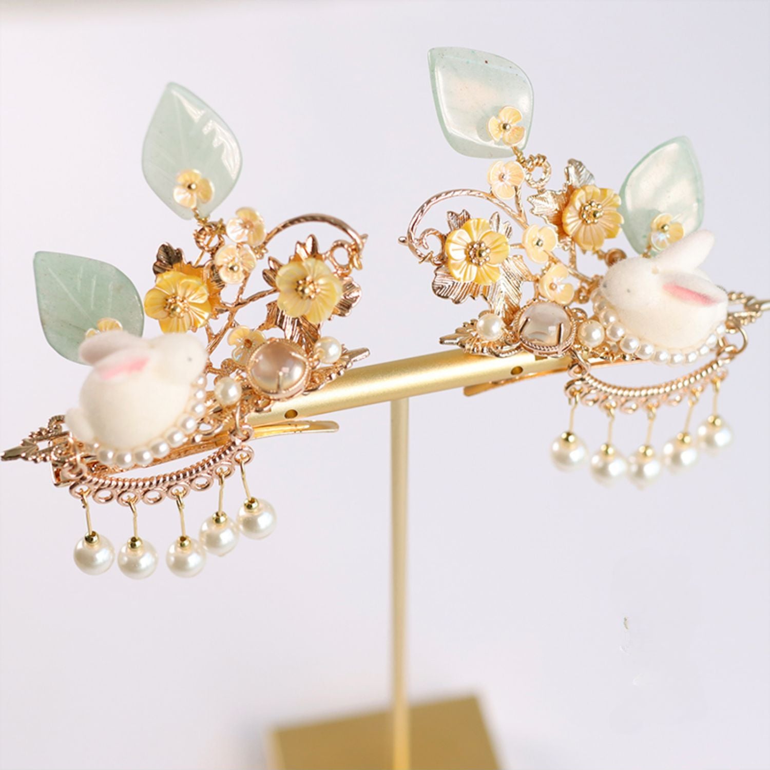 Laurel Rabbit Hanfu Hairpin - CHINASQUAD