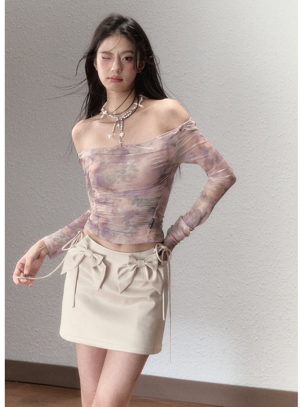 Gradient Off-shoulder Slim Mesh T-shirt - CHINASQUAD