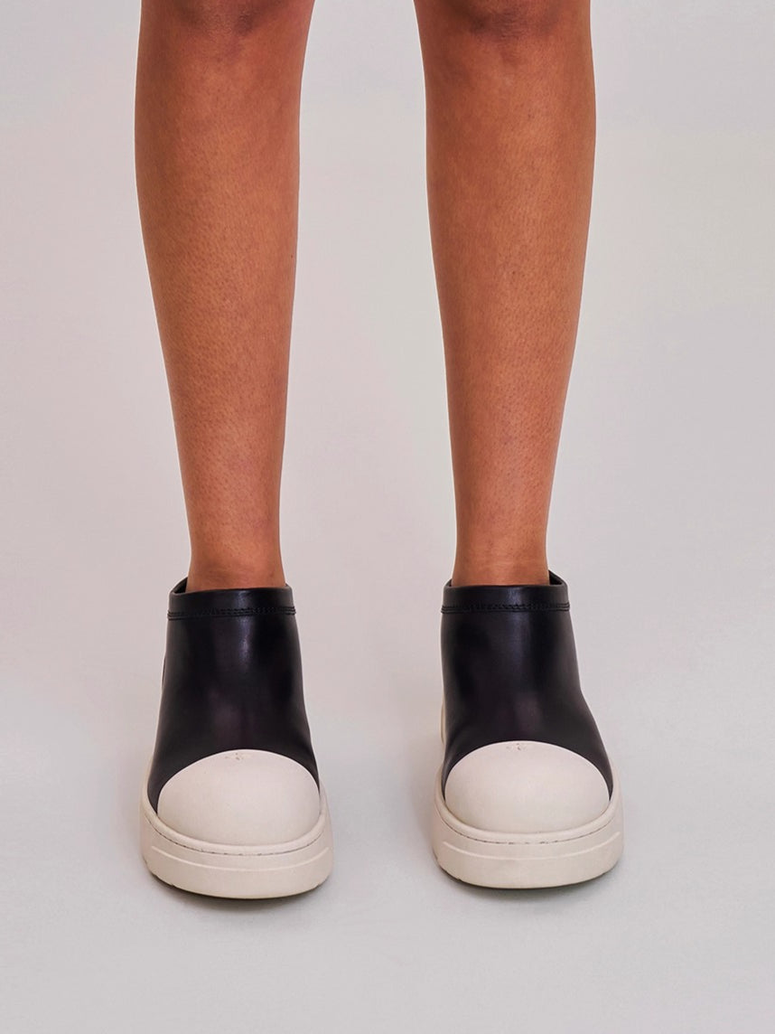 Cross Relic Sherpa Leather Snow Boots