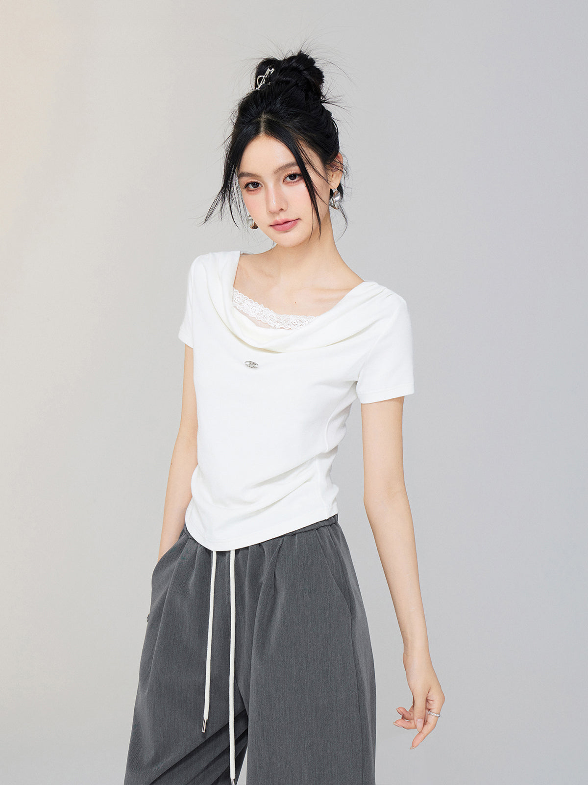 One-shoulder Lace T-shirt