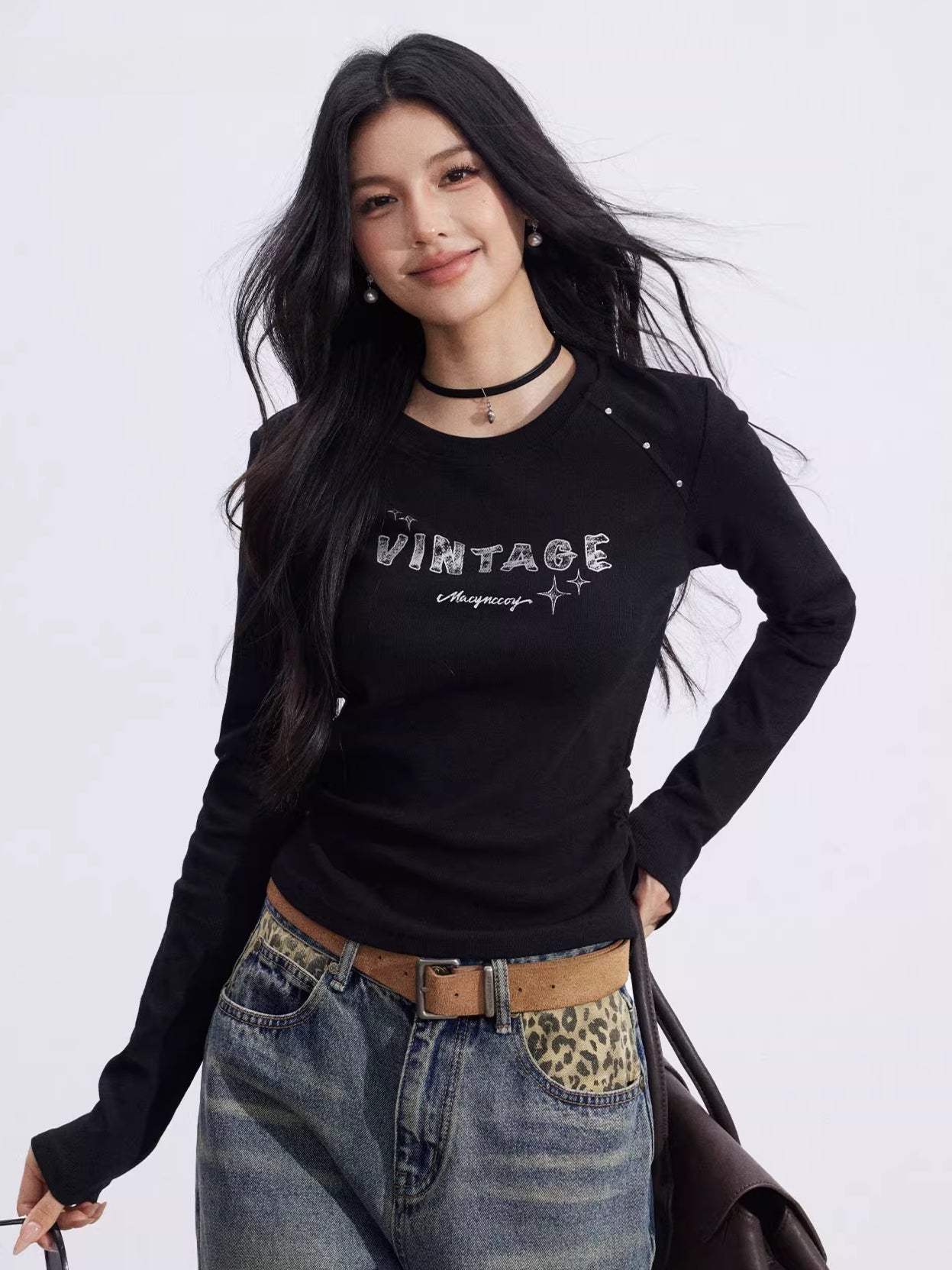 Letter-Print Slim-Fit Long-Sleeve T-Shirt