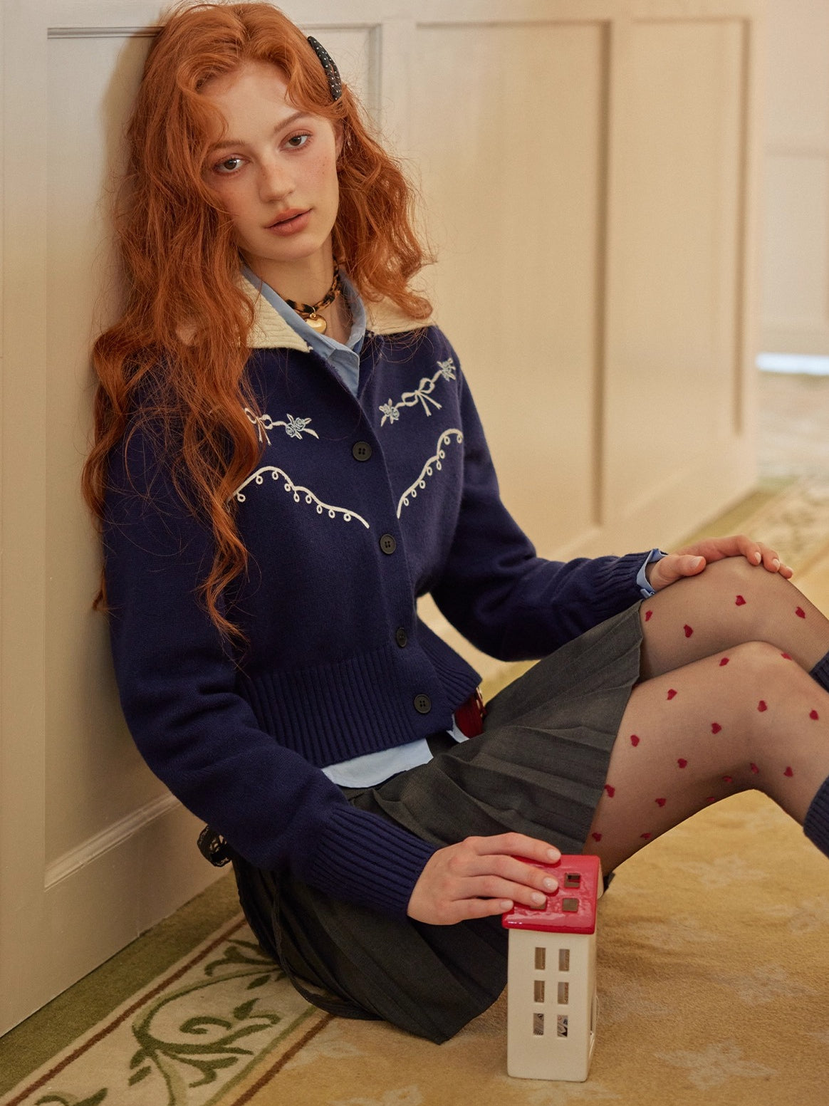 Contrast-Collar Vintage Embroidered Cropped Cardigan