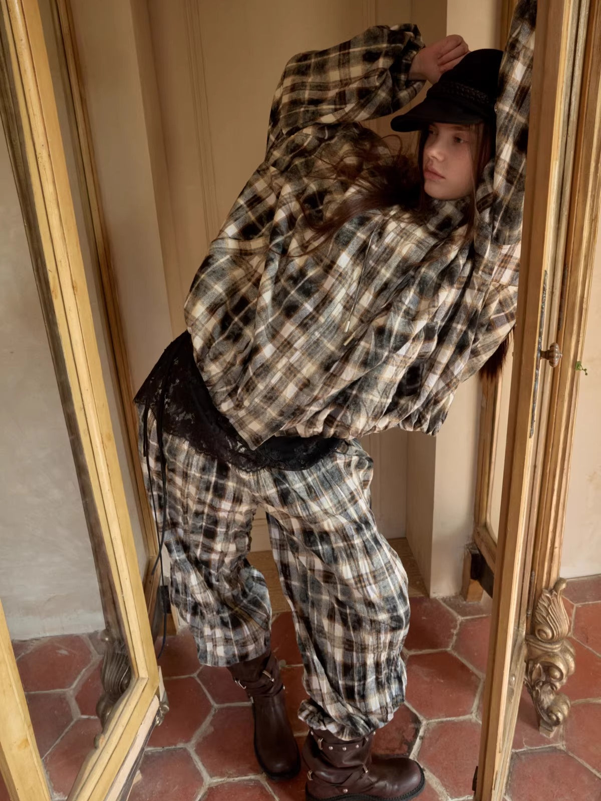 Crinkled-Waist Wide-Leg Cargo Pants