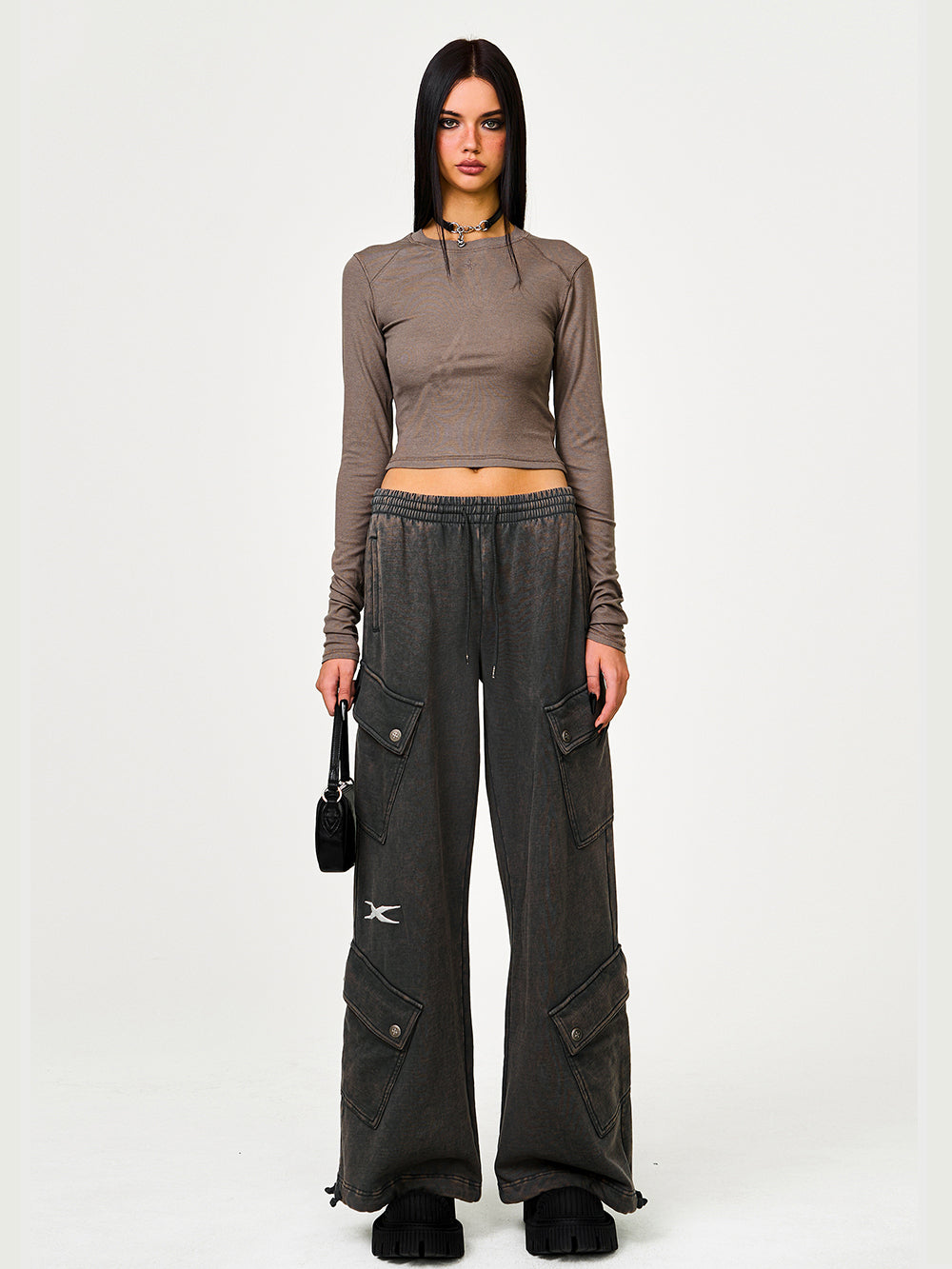 Slim-Fit Long Sleeve Sweatshirt - CHINASQUAD