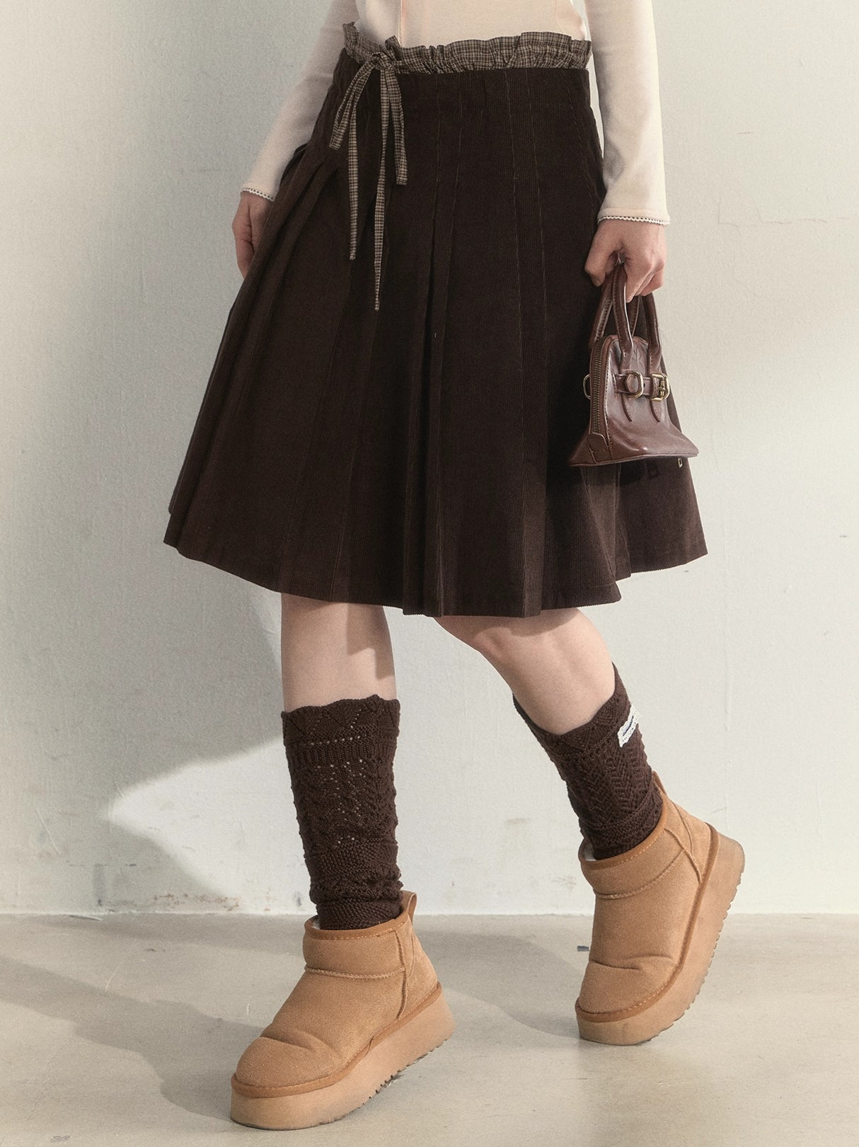 Charm Hazelnut Corduroy Pleated Skirt