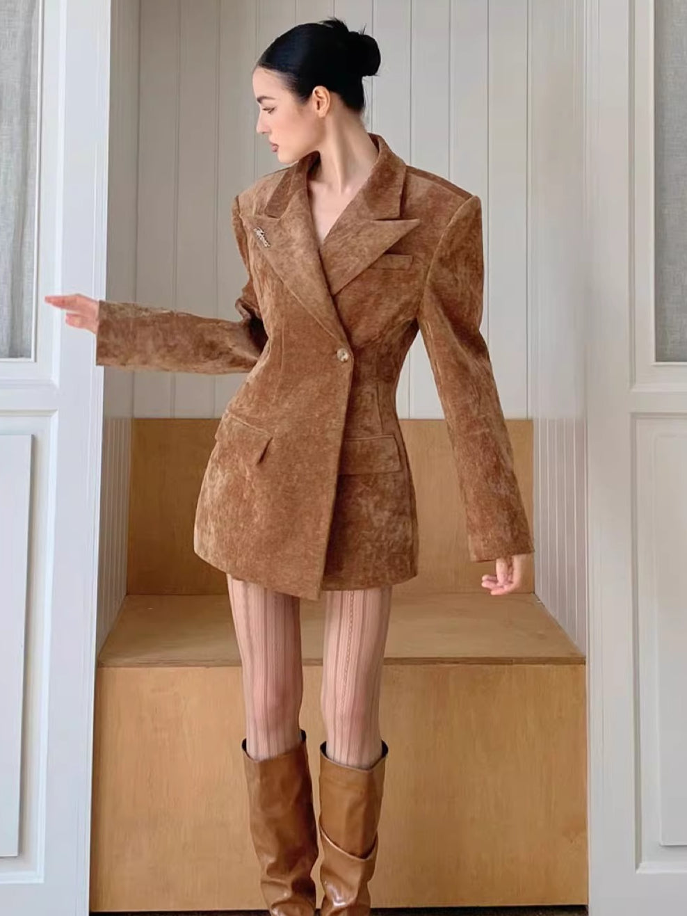 Waist-Cinched Power-Shoulder Blazer