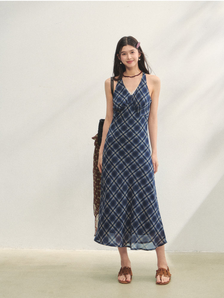 V-Neck Lace Spliced Halter Dress - CHINASQUAD
