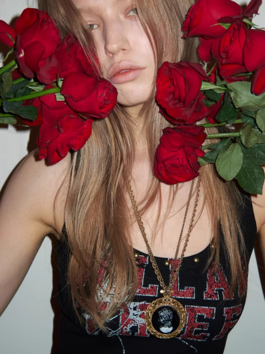 Vintage Graphic U-Neck Ribbed Tank