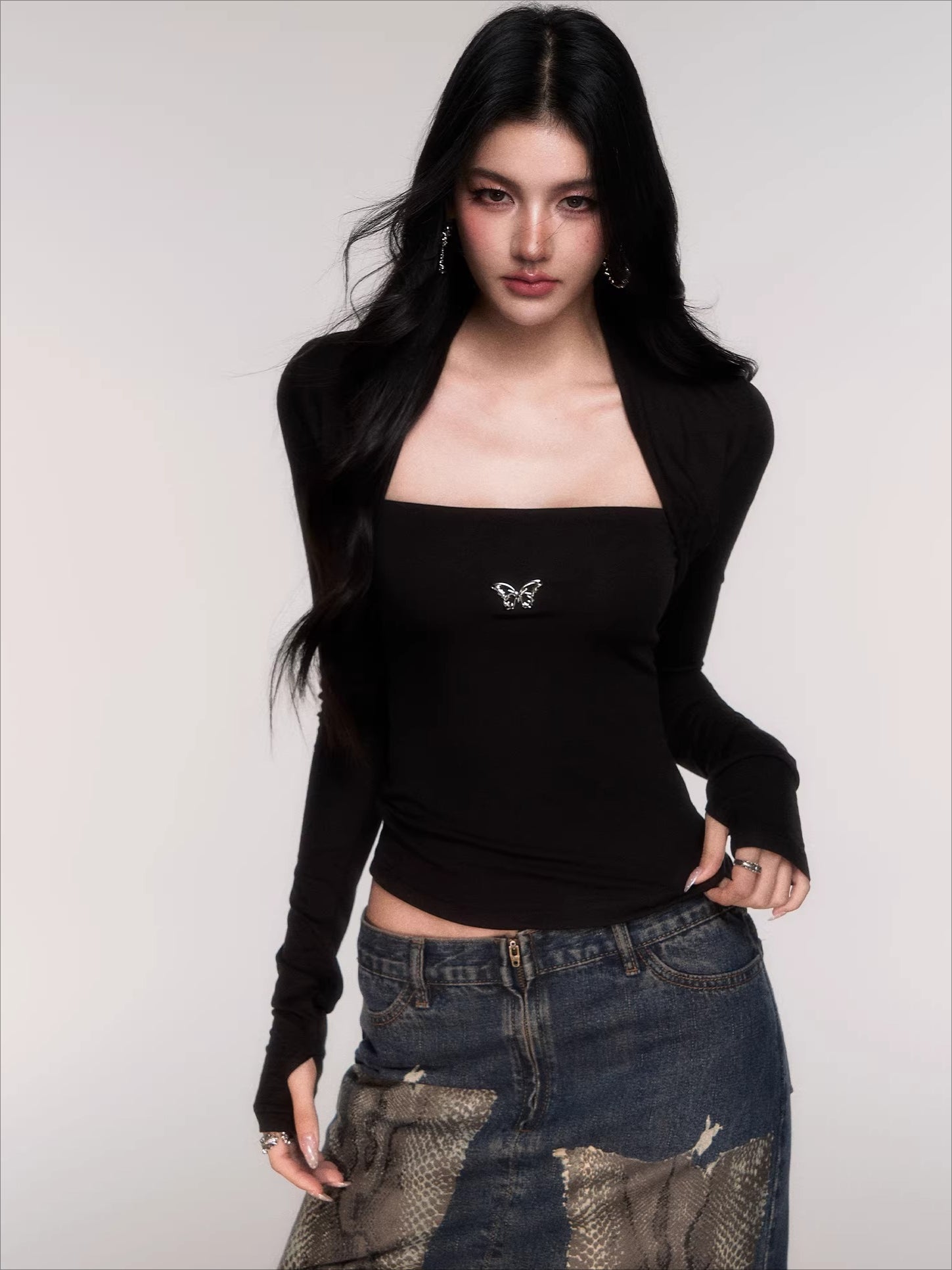 Sleeve-Detail Slim-Fit Knit Crewneck