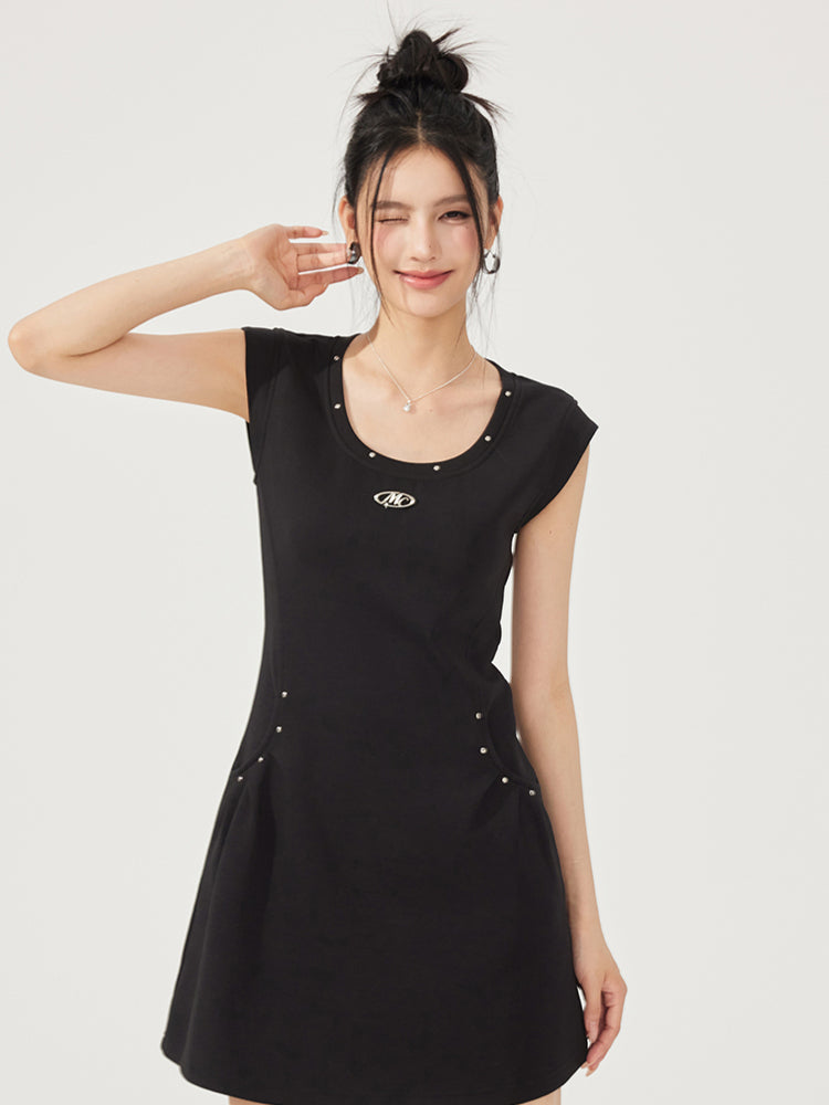 U-neck Waist-cinching Sleeveless Little Black Dress - CHINASQUAD