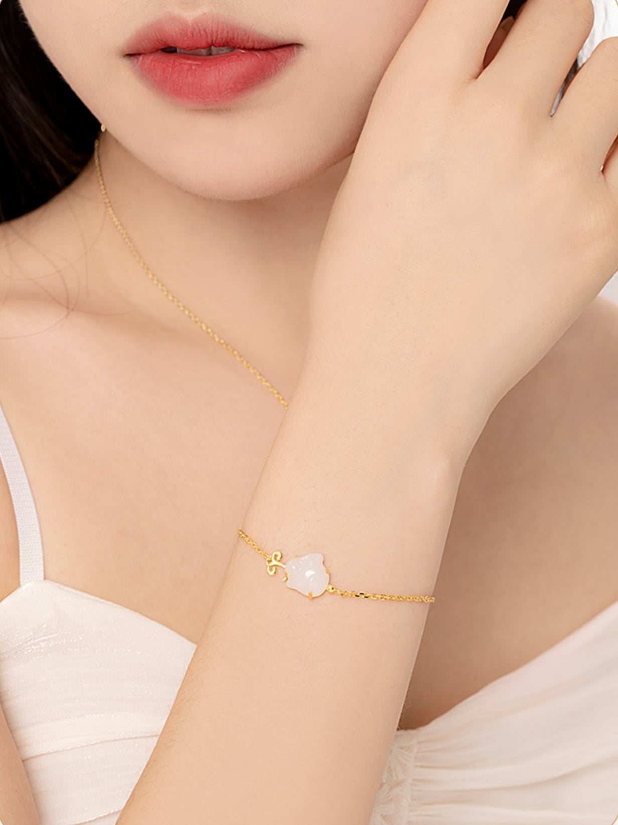 Hetian Jade Little Jade Rabbit Bracelet - CHINASQUAD