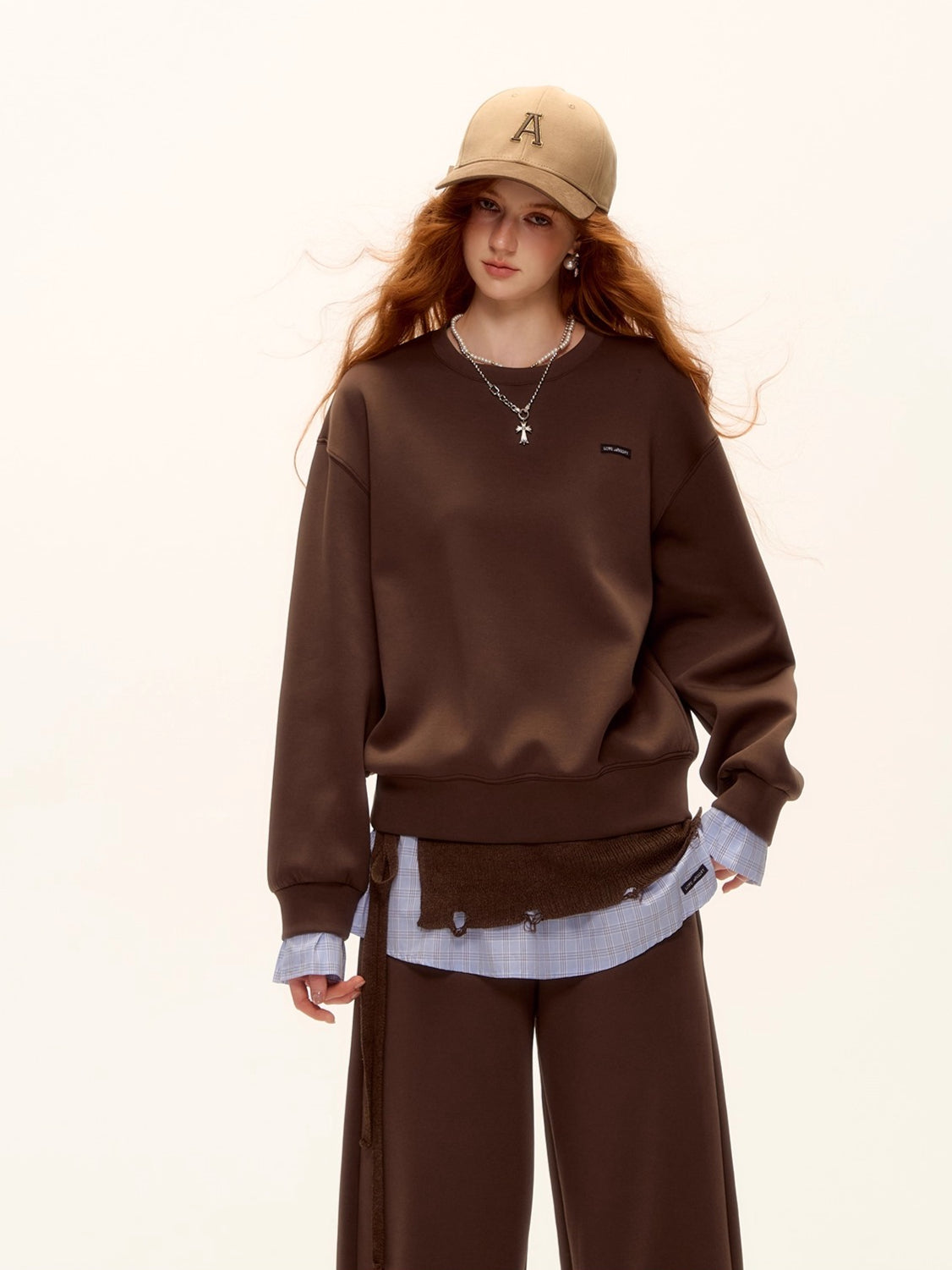 Patchwork Sweatshirt & Curved-Hem Knit Pants Set