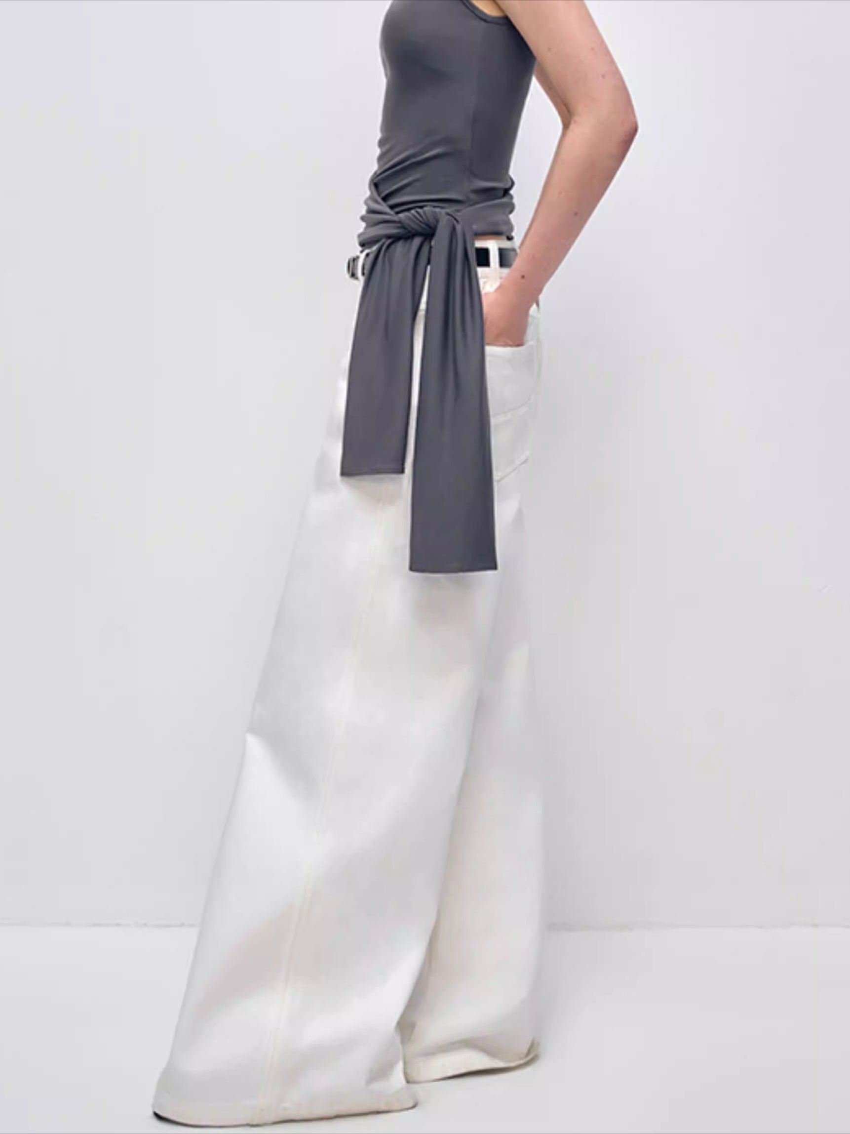 Vintage Soft-Washed Low-Rise Wide-Leg Jeans