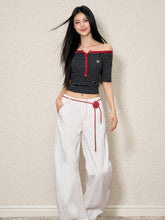 Rose Belt Contrast-Stitch Curved Jeans - CHINASQUAD