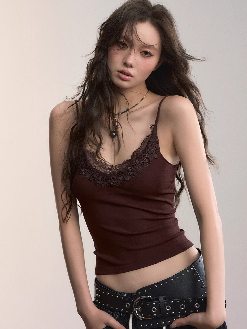 Lace-Trimmed Fitted Camisole - CHINASQUAD