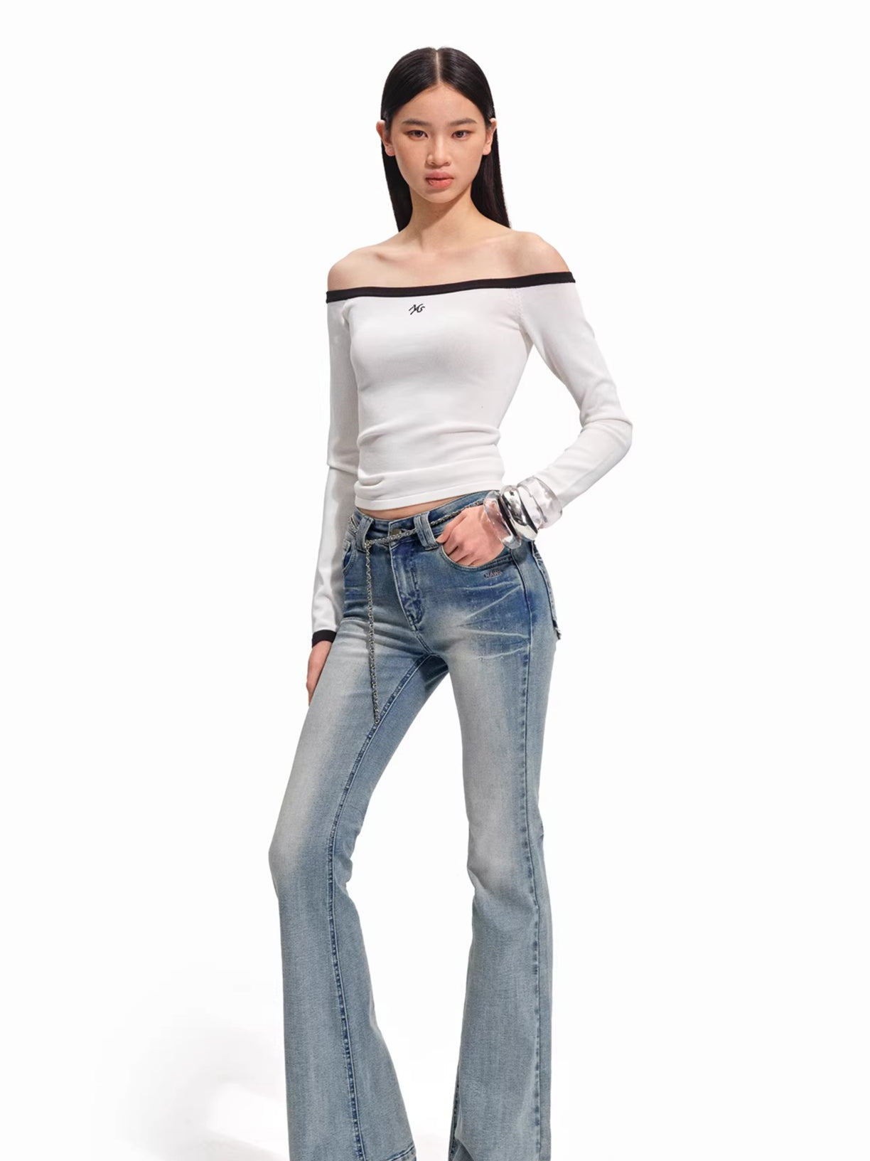 Kelly Off-Shoulder Contrast Knit Crewneck