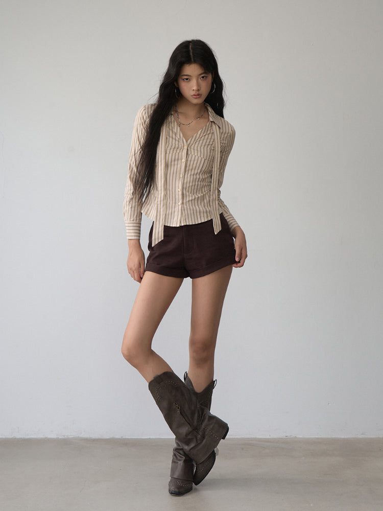 Rivet Cuffed Cargo Shorts