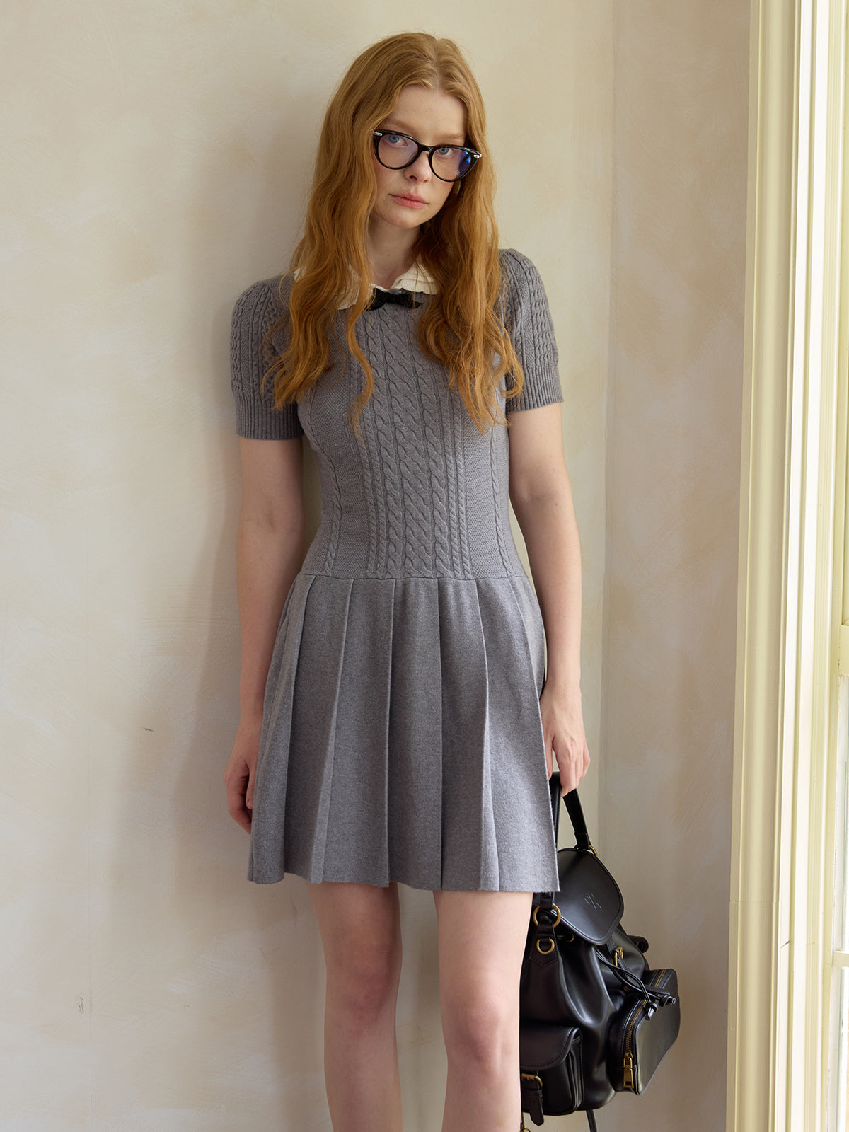 Contrast Collar Knit Pleated Dress - CHINASQUAD