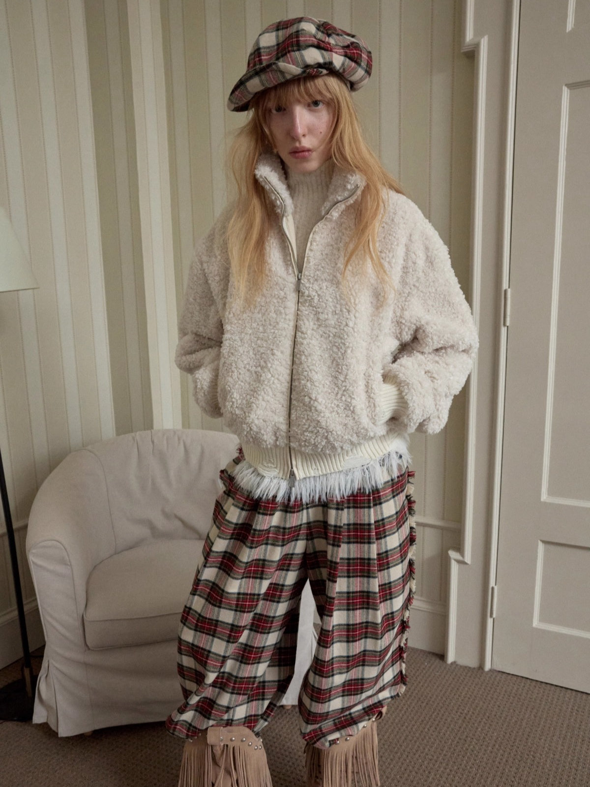 Cable-Knit Faux-Fur Trim Fitted Sweater - CHINASQUAD