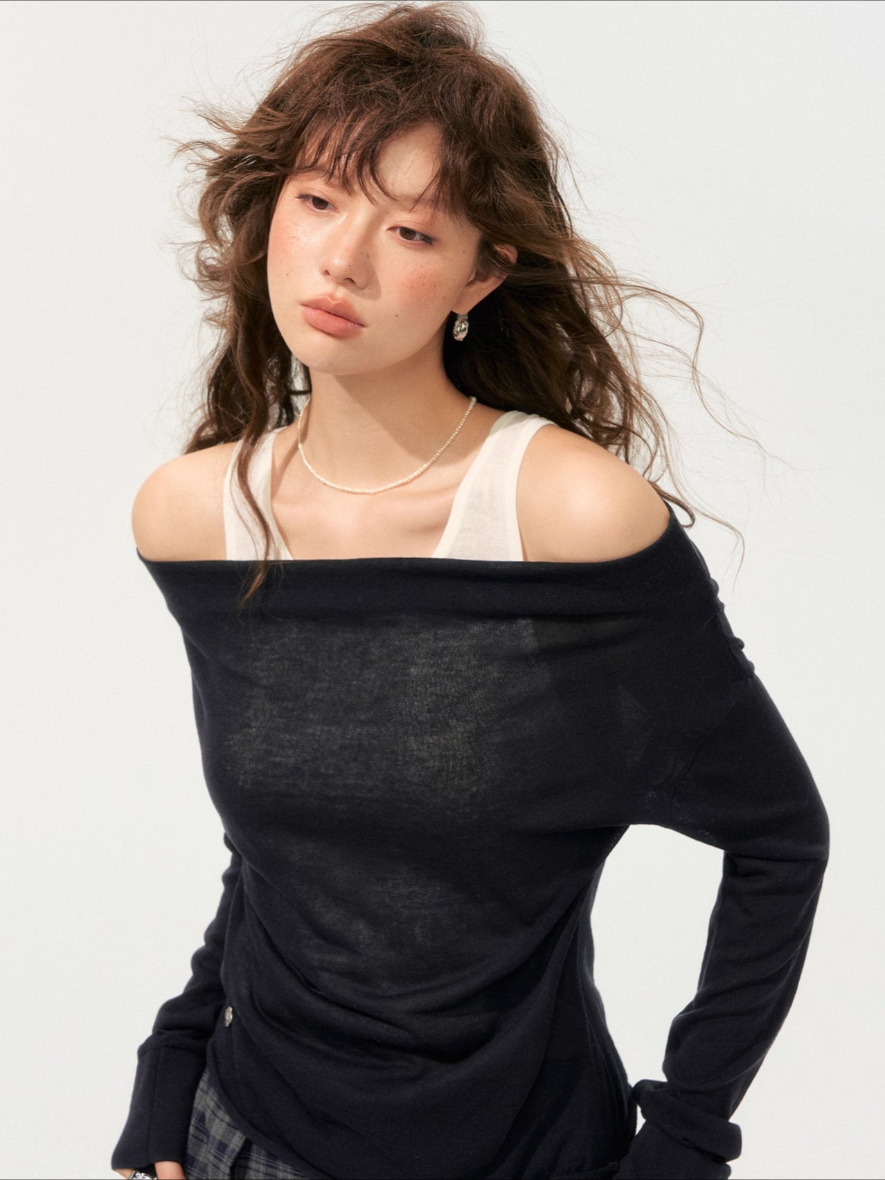 Fake Two-Piece Color-Block Draped Collar Knit Top - CHINASQUAD