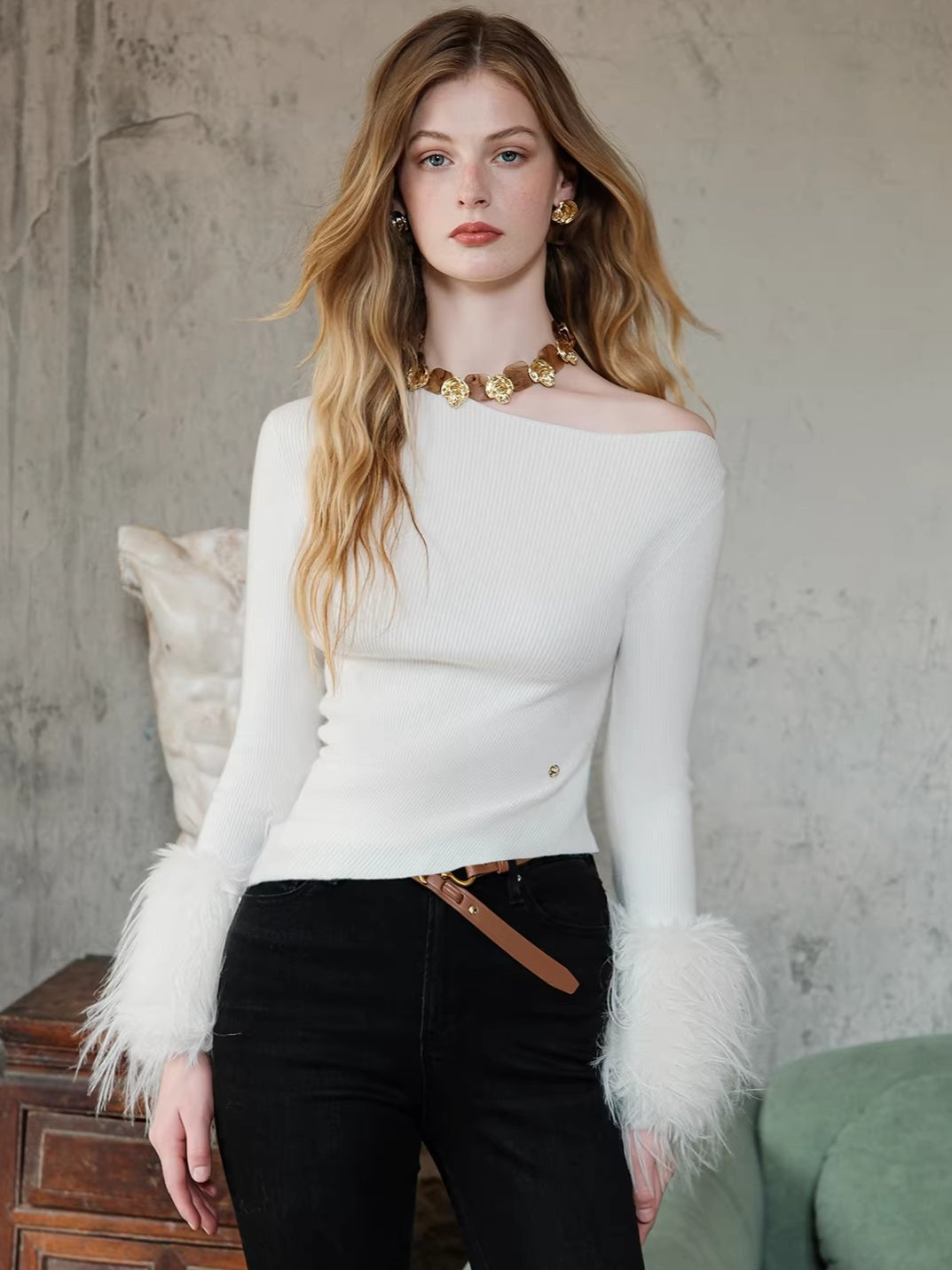 Asymmetric Off-Shoulder Slim-Fit Knit Base Layer