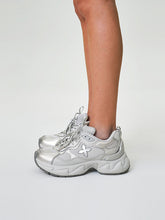 COMPASS WAVE Retro Jogging Shoes In Gray - CHINASQUAD