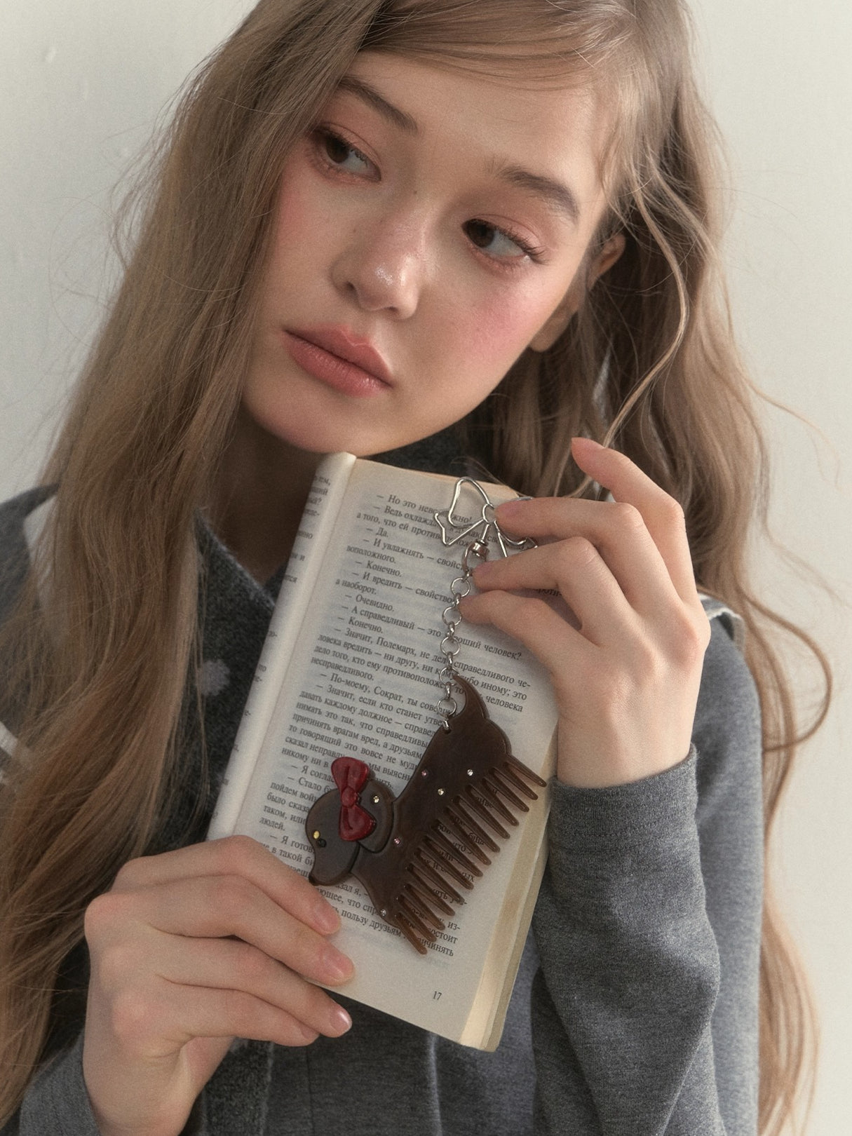 Vintage Bow Dachshund Rhinestone Comb