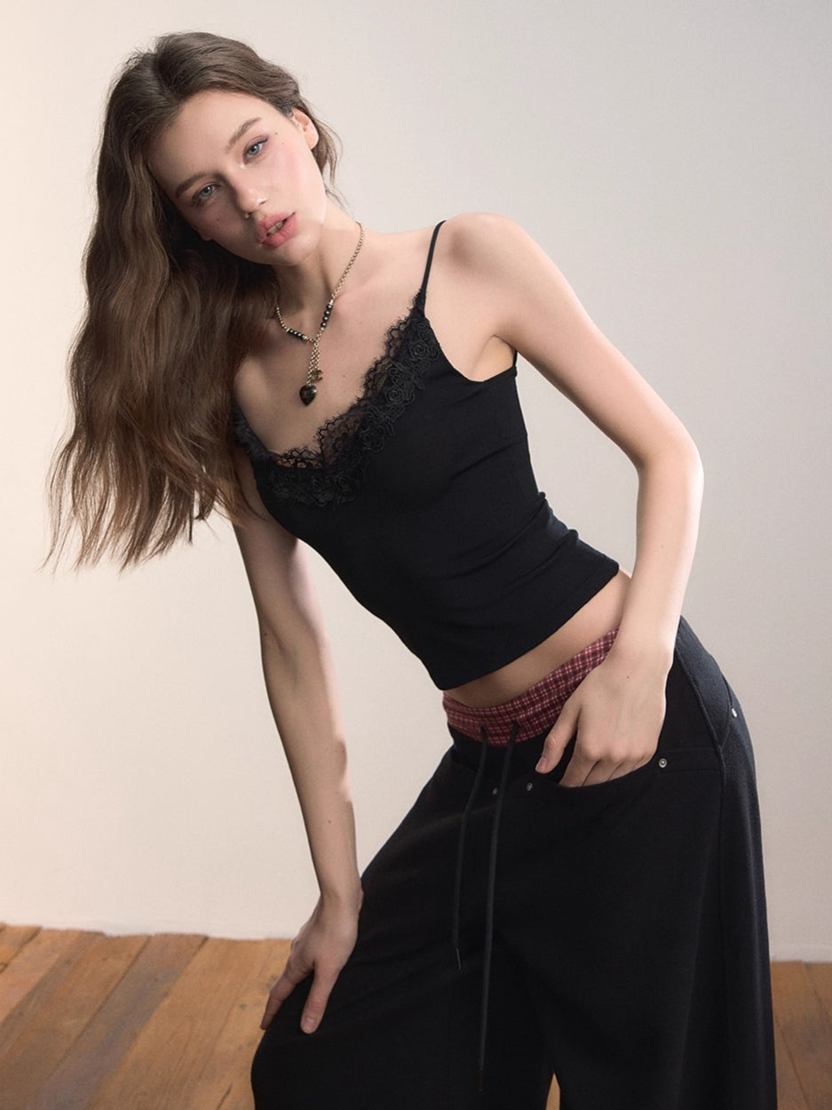 Lace-Trimmed Fitted Camisole - CHINASQUAD