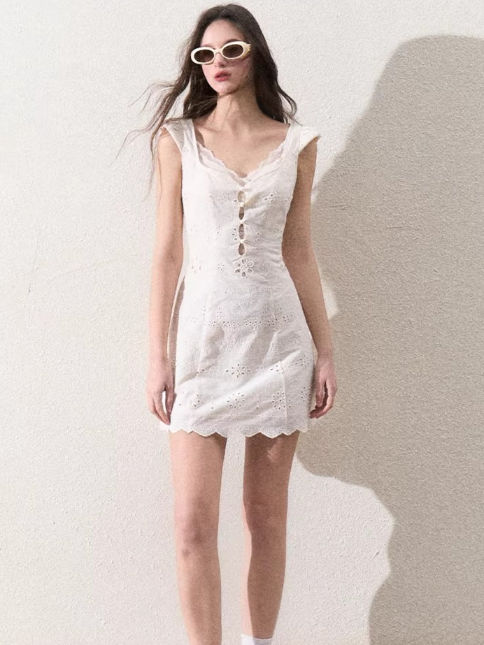 Cream White Lace-Panel Slim Fit Textured Dress