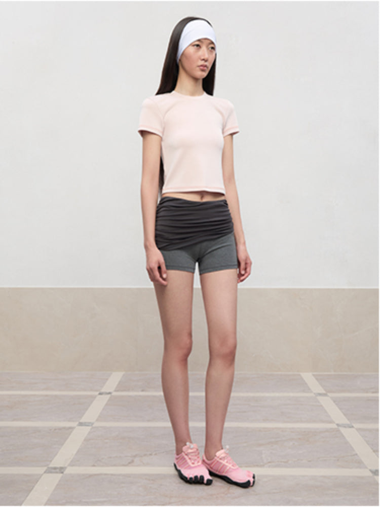 Color-Blocked and Pleated Low-Waist Shorts