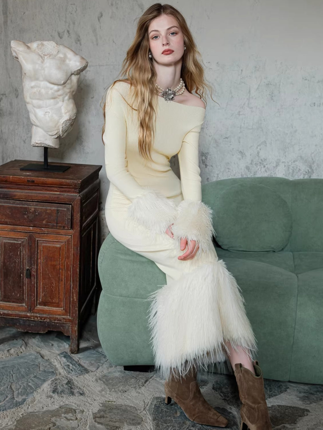 Vintage Off-Shoulder Knit Maxi Dress