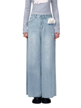Low-Rise Wide-Leg Jeans - CHINASQUAD