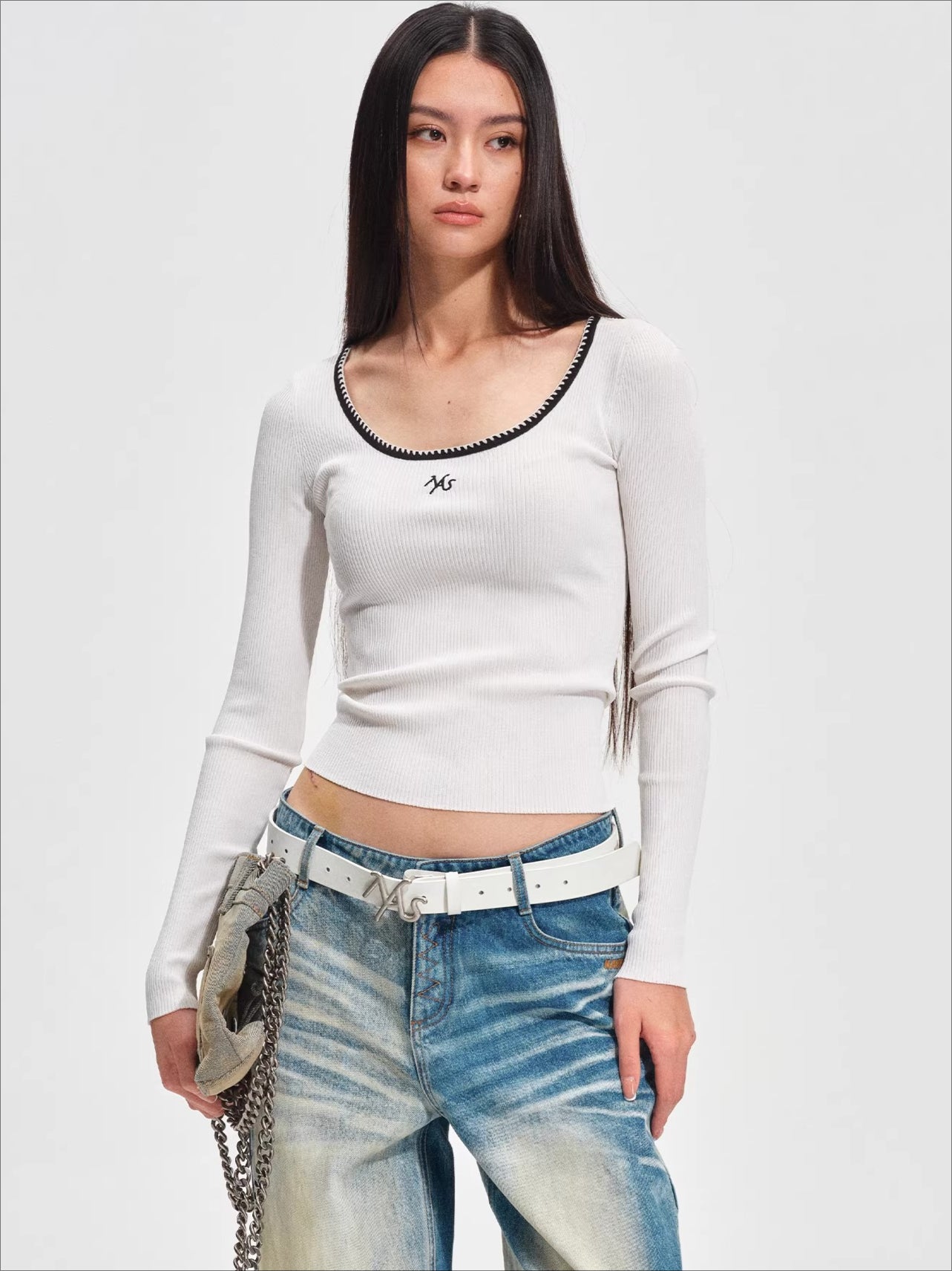 Scoop-Neck Slim-Fit Stretch Knit Top