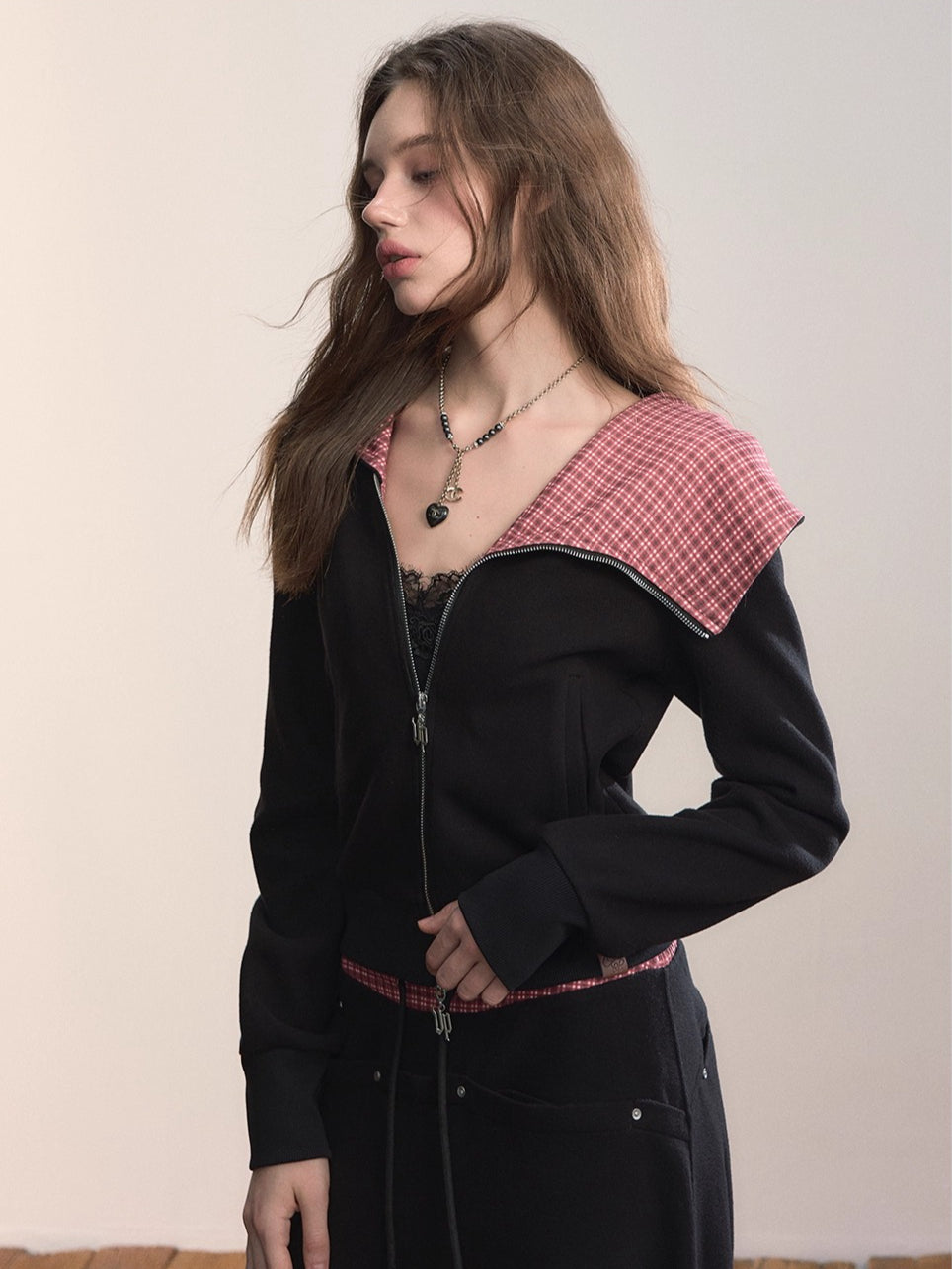 Asymmetric Contrast Collar Zip-up Hoodie - CHINASQUAD