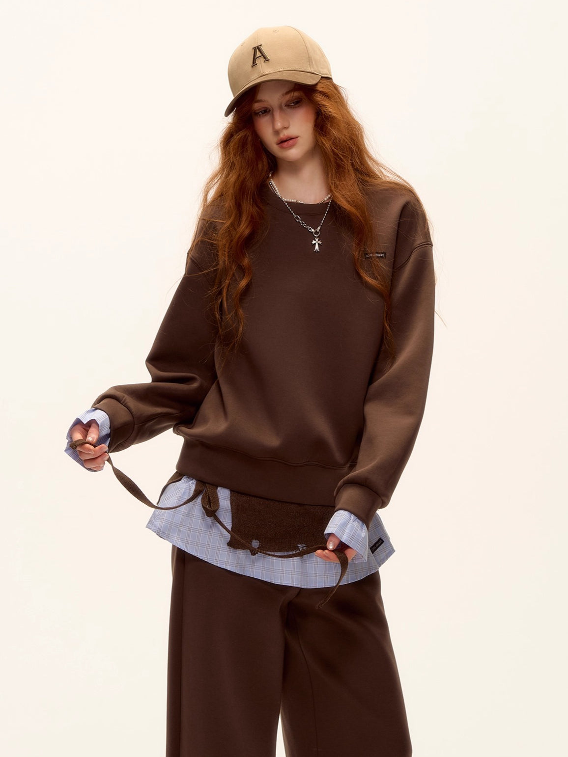 Patchwork Sweatshirt & Curved-Hem Knit Pants Set