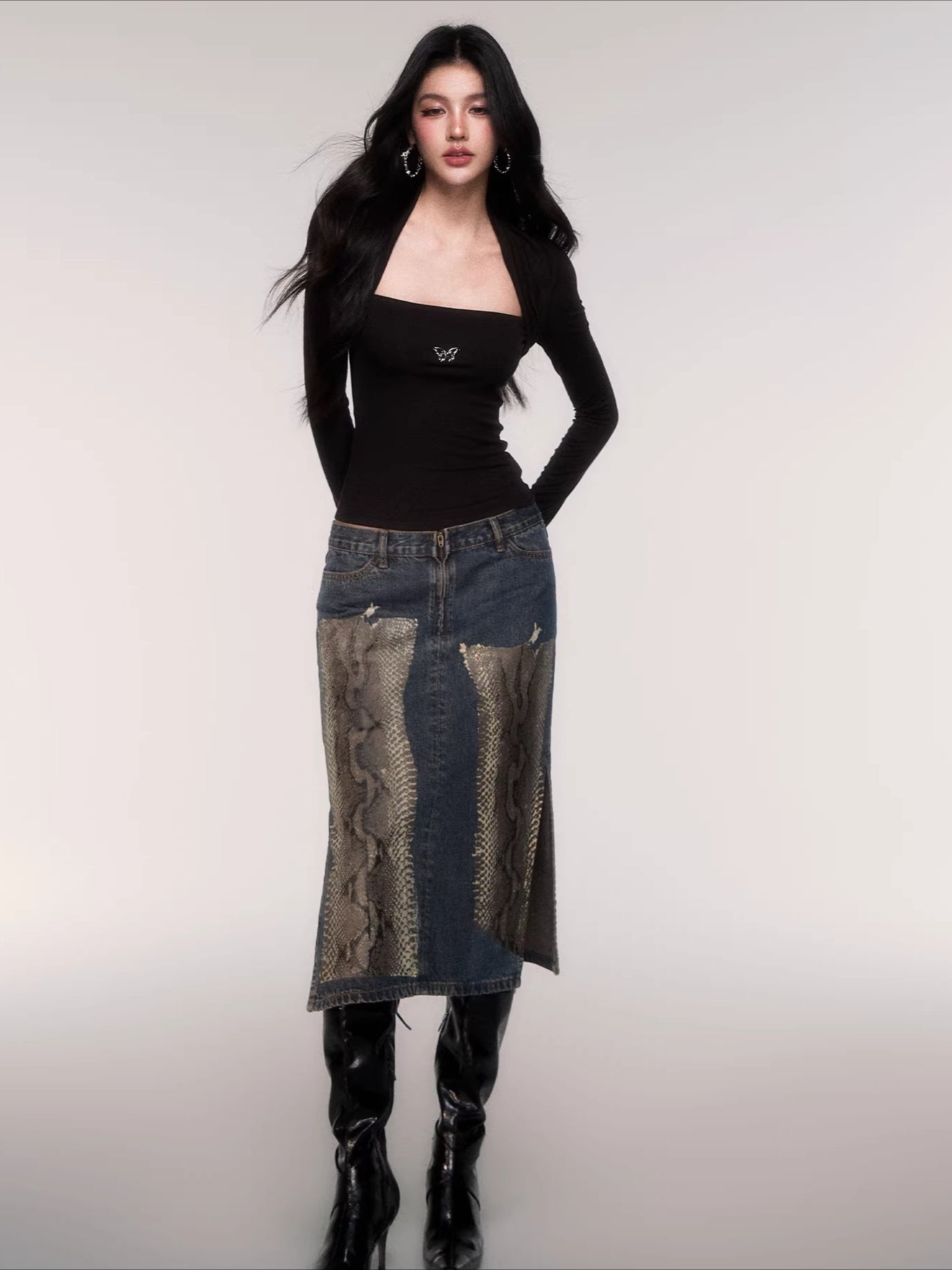 Sleeve-Detail Slim-Fit Knit Crewneck