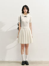 Contrast Collar Knit Pleated Dress - CHINASQUAD