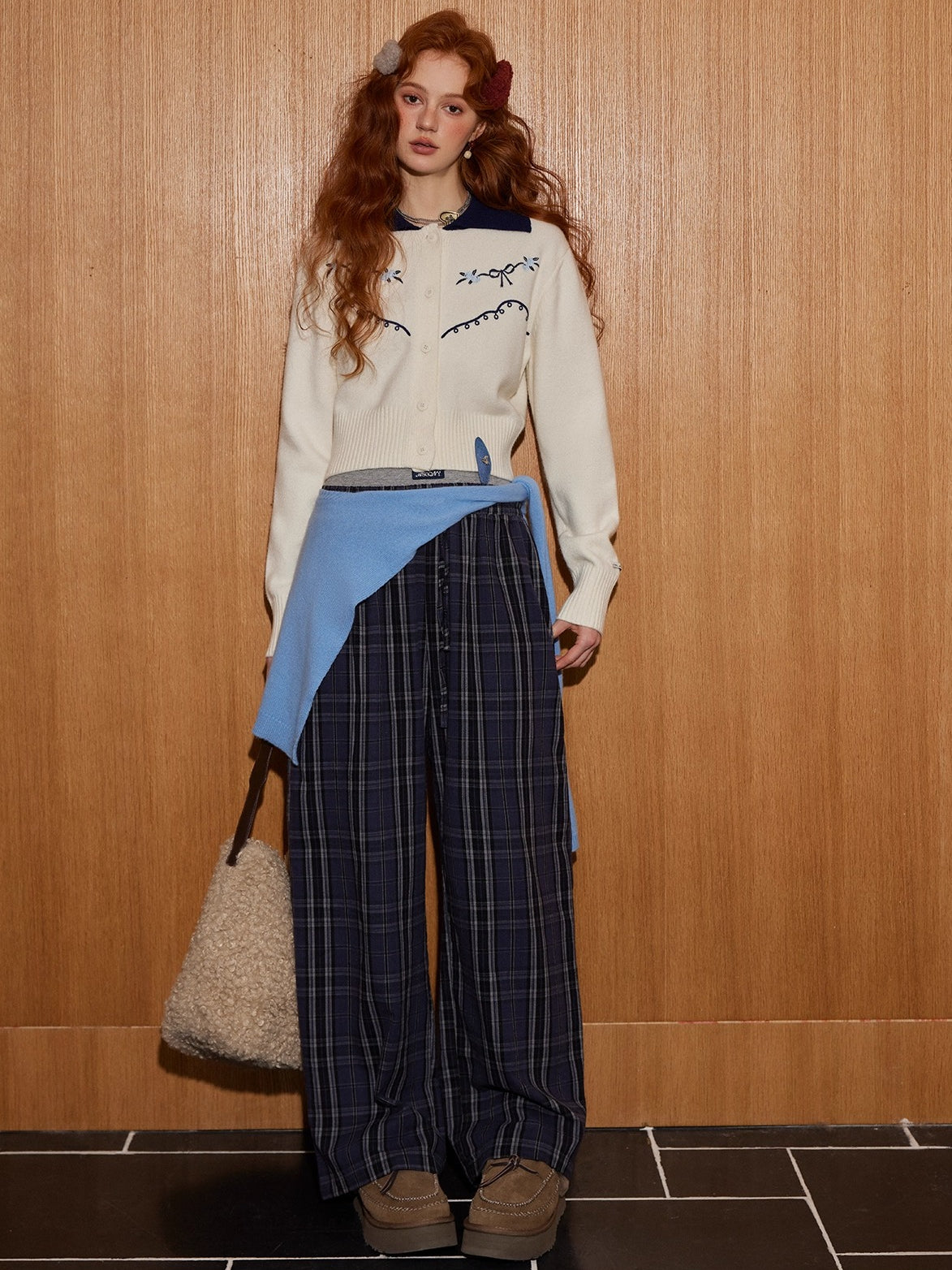 Contrast-Collar Vintage Embroidered Cropped Cardigan