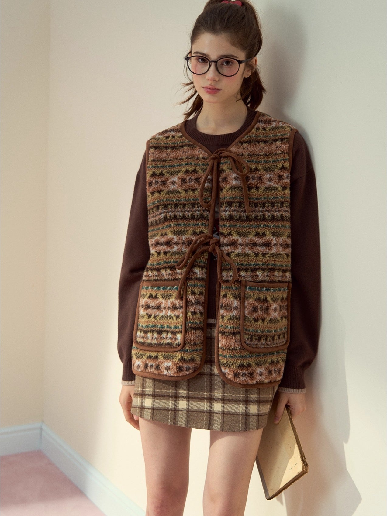Mocha Fair Isle Reversible Tie-Front Shearling Vest - CHINASQUAD