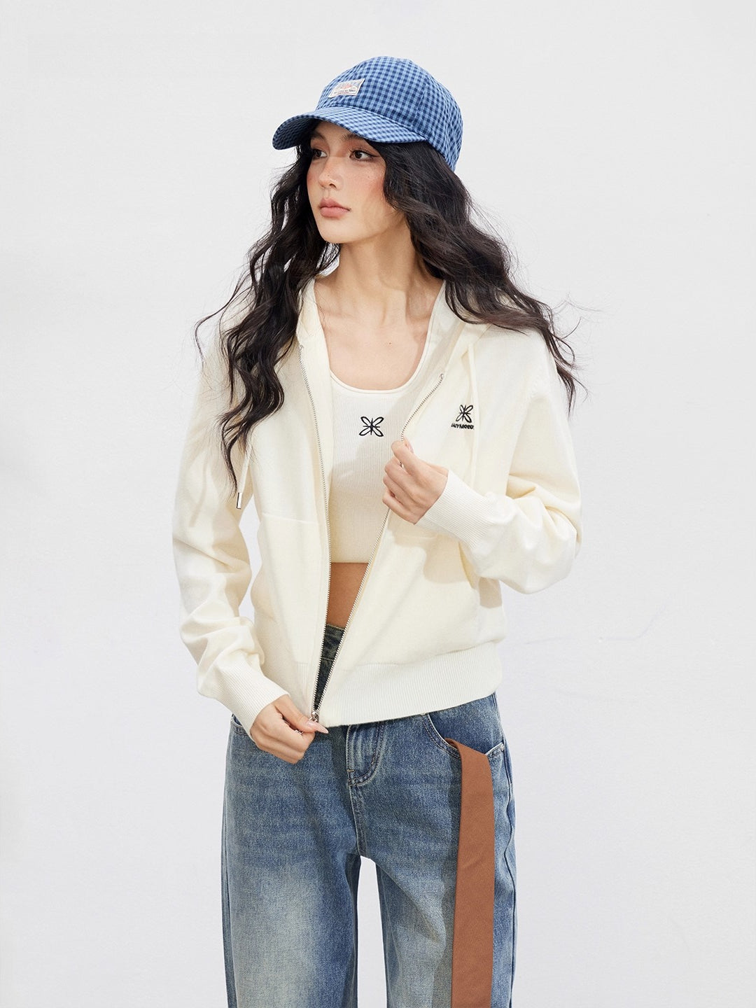 Embroidered Knit Zip-up Hoodie