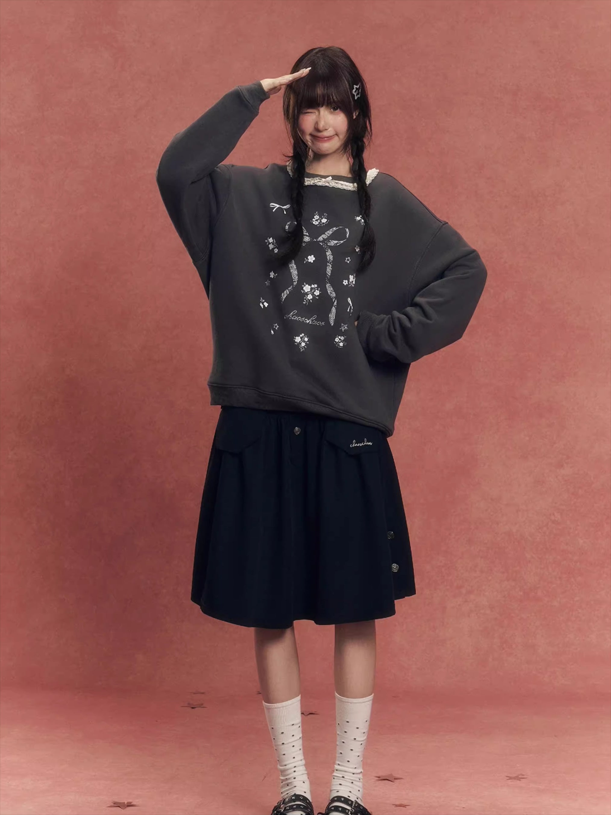 Vintage Lace-Trim Loose Sweatshirt