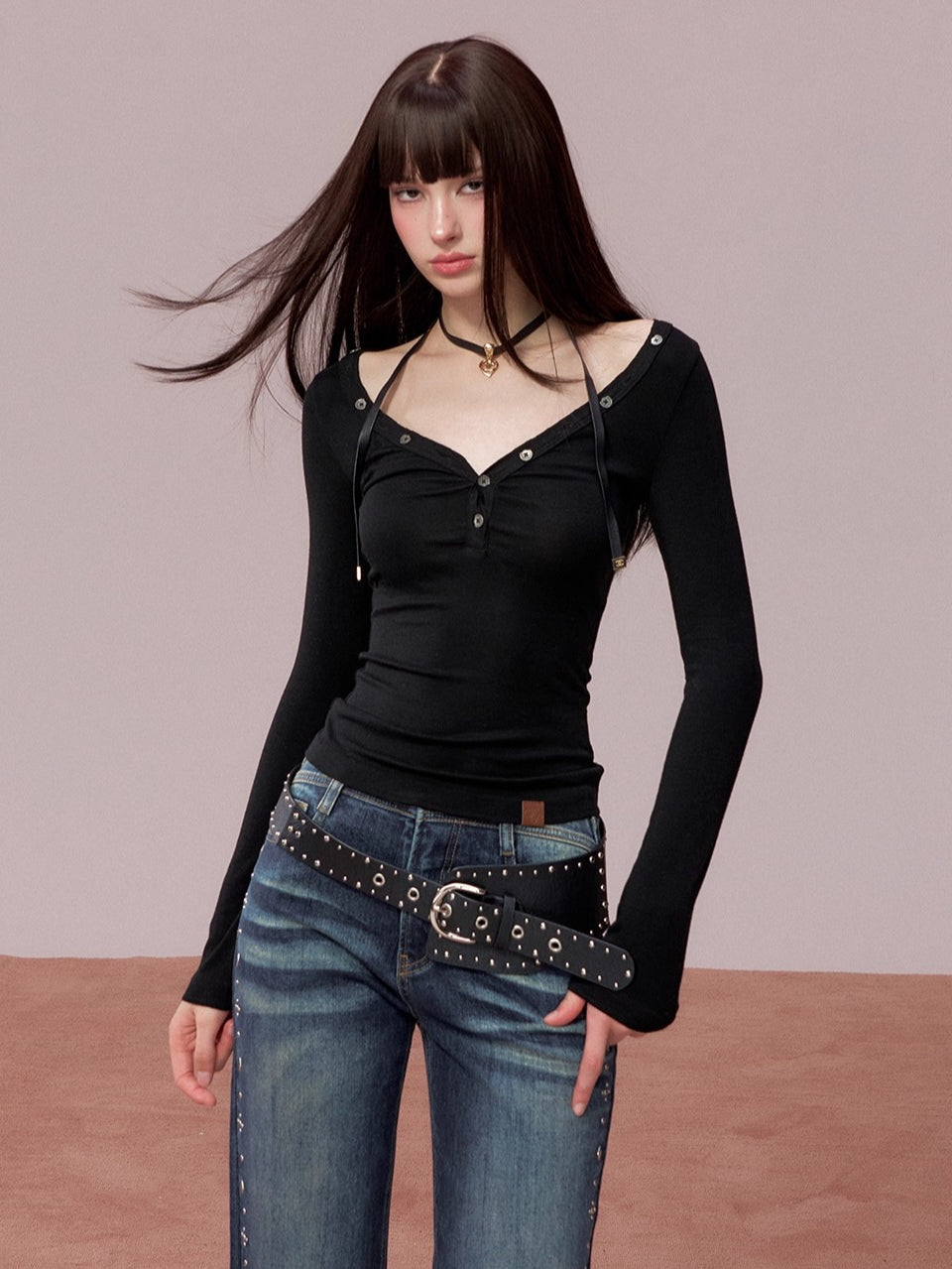 Round-Neck Fitted Knit T-Shirt