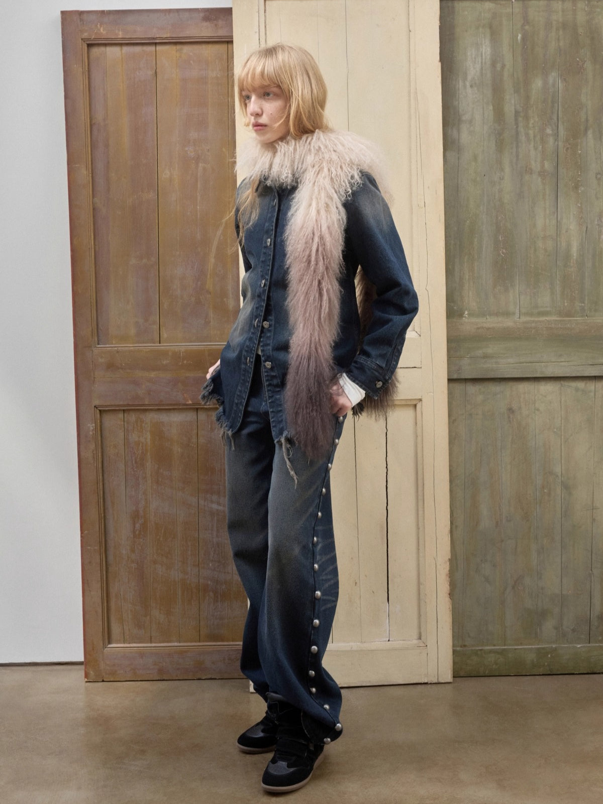 Riveted Vintage Washed Straight-Leg Jeans - CHINASQUAD