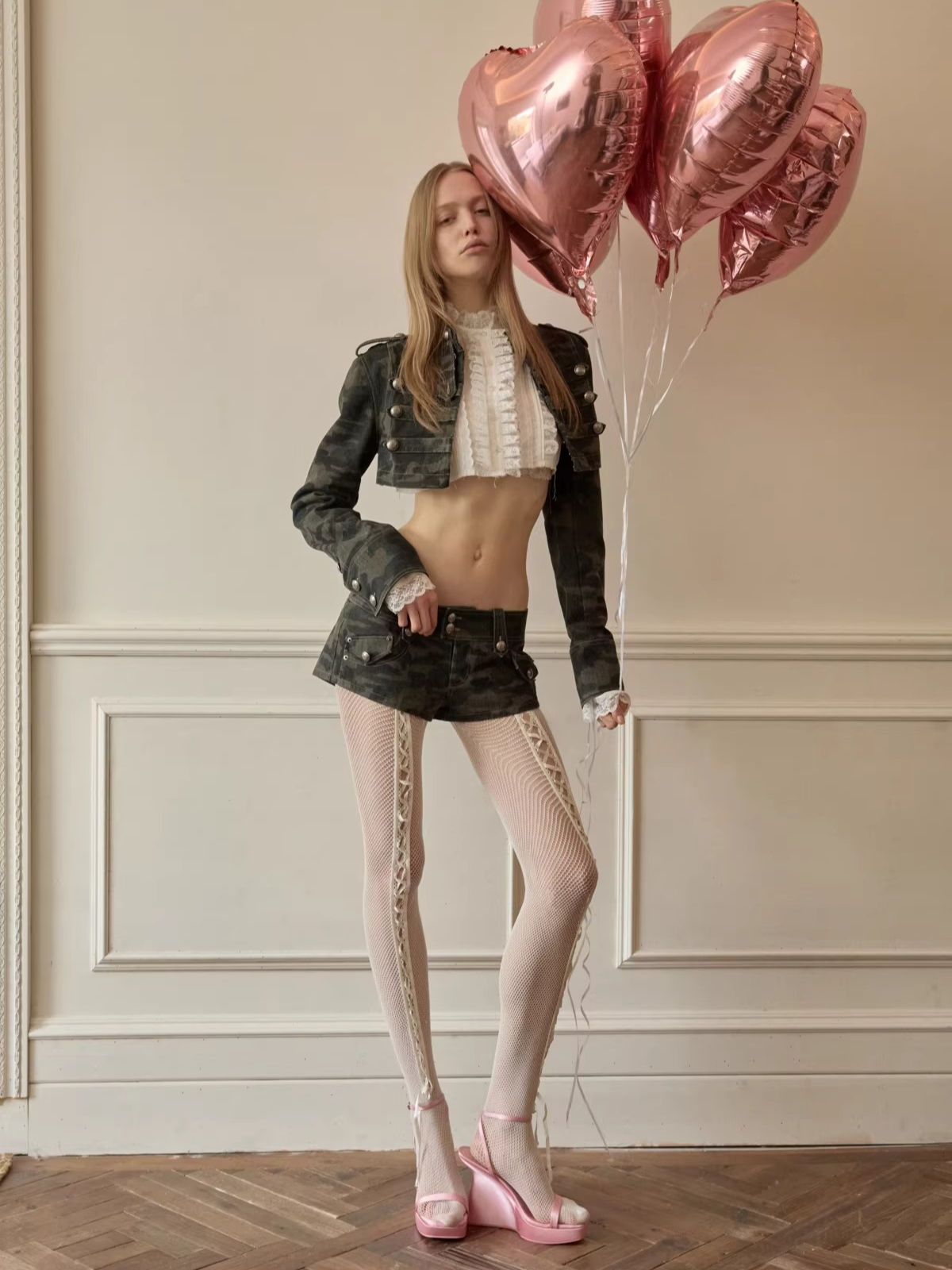 Lace Trim Puff Sleeve Cropped Shirt