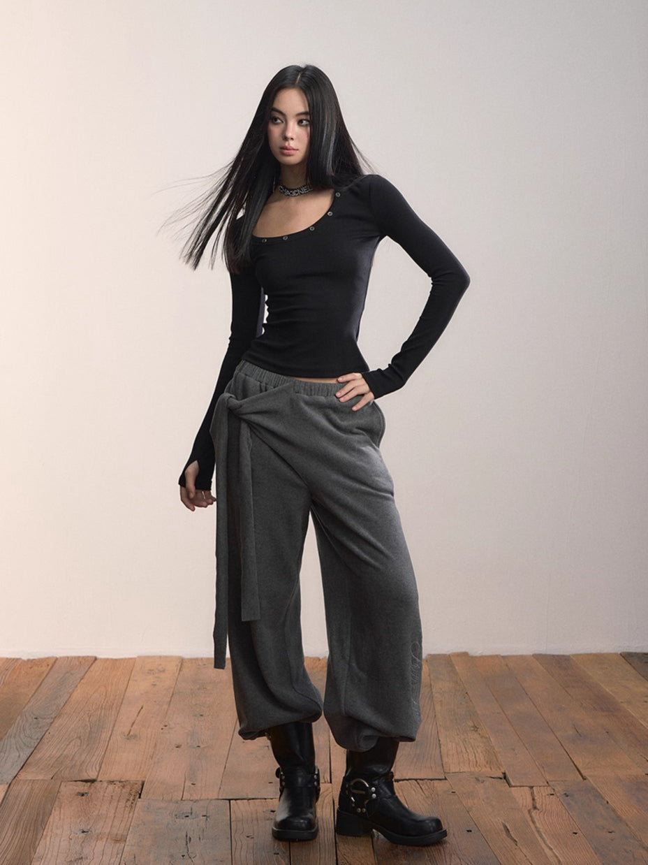 Studded Asymmetric U-Neck Knit T-Shirt