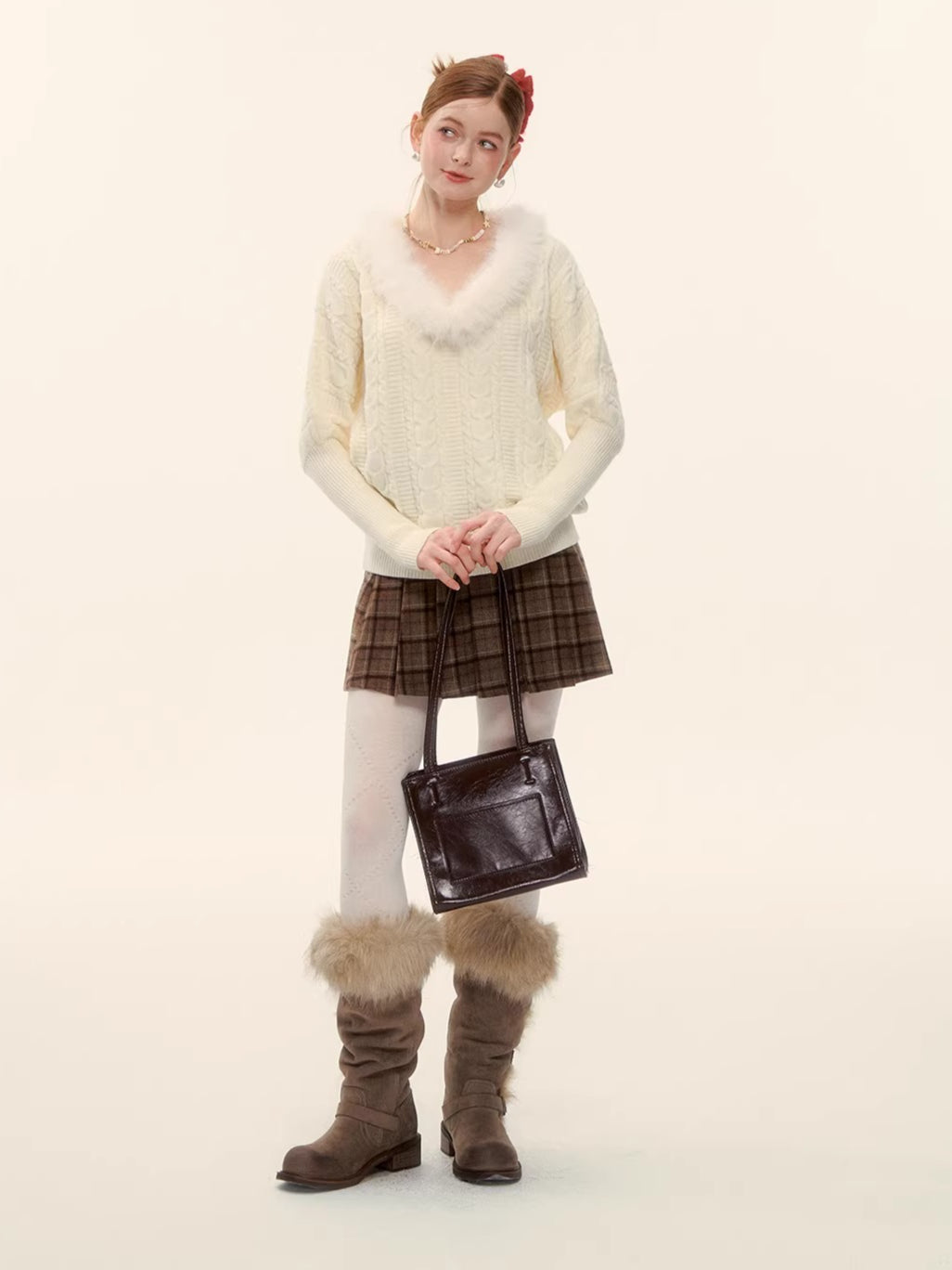 Cable-Knit V-Neck Waist-Shaping Sweater