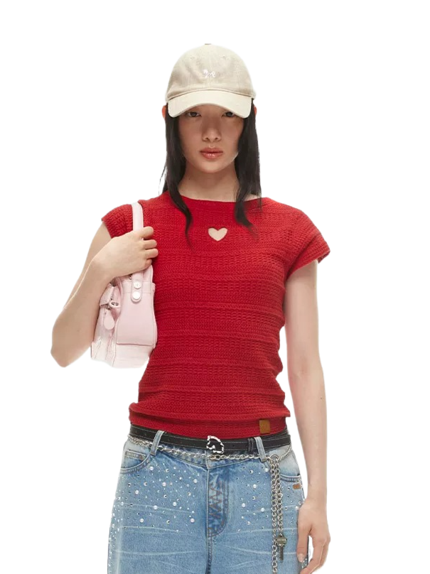 Heart-Cut Linen Blend Fitted Tee