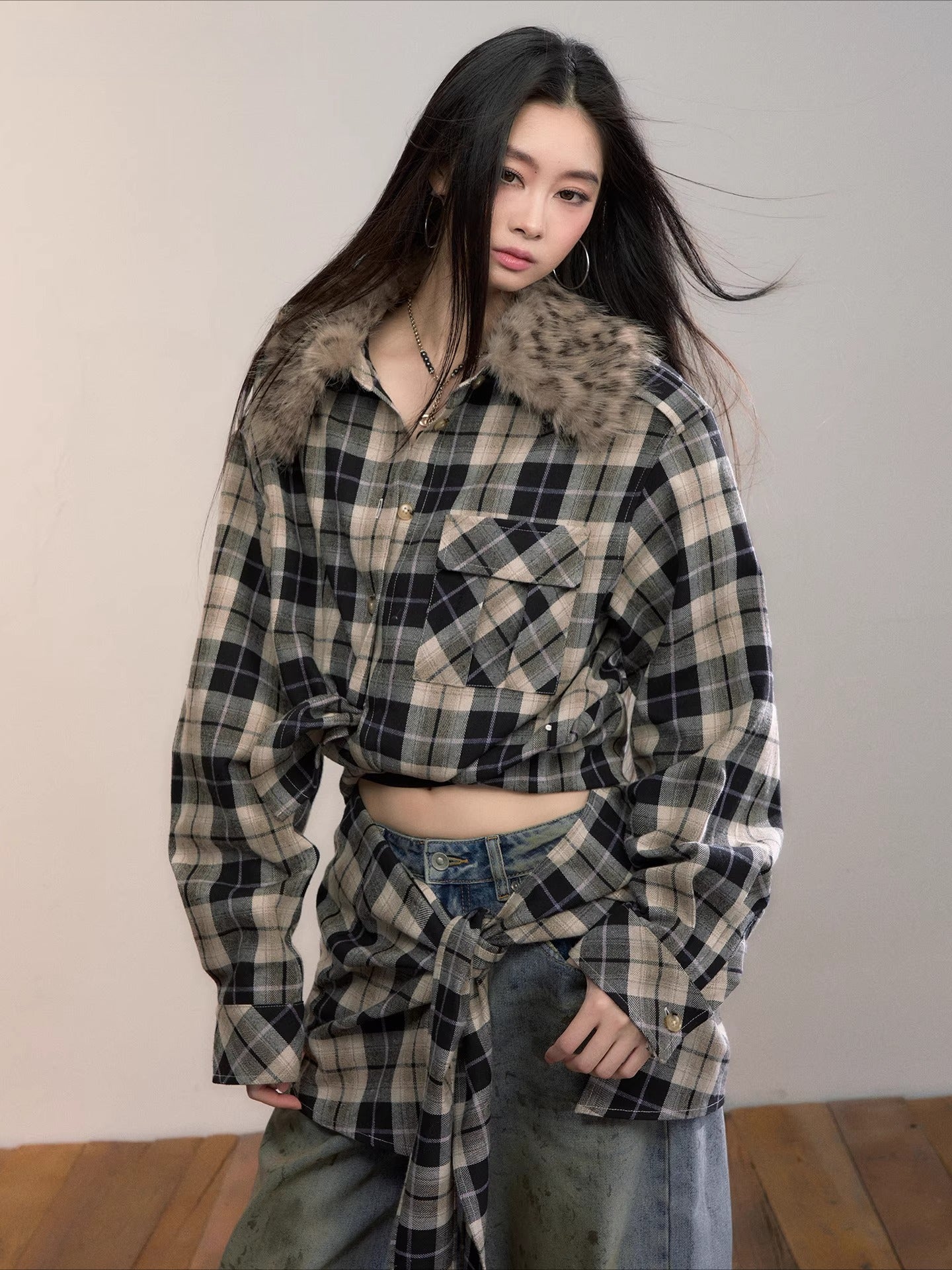 Plaid Detachable Fur Collar Two-Piece Shirt Set